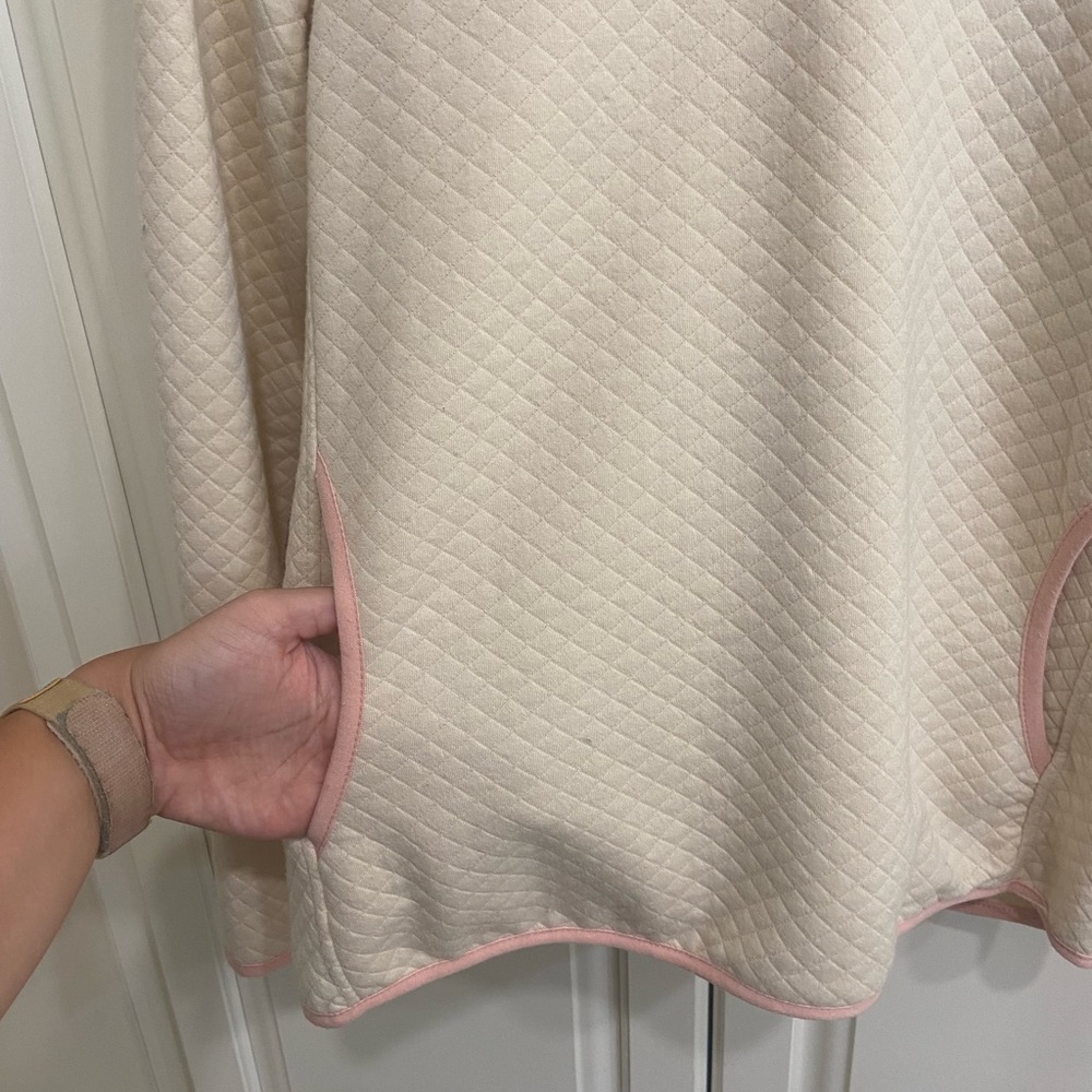 Jones & Co, cream and pink, button up, quilted pullover - Picture 4 of 5